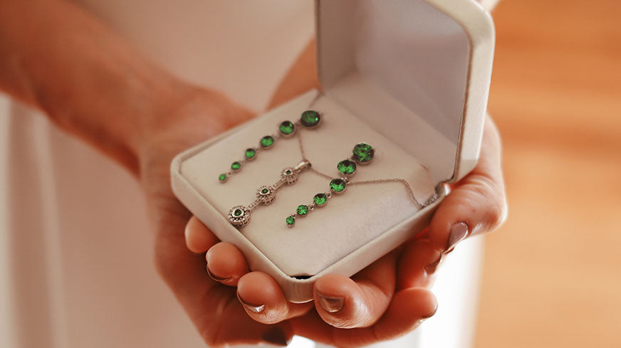 Tips to Choose a High Quality Emerald Gemstone Jewelry