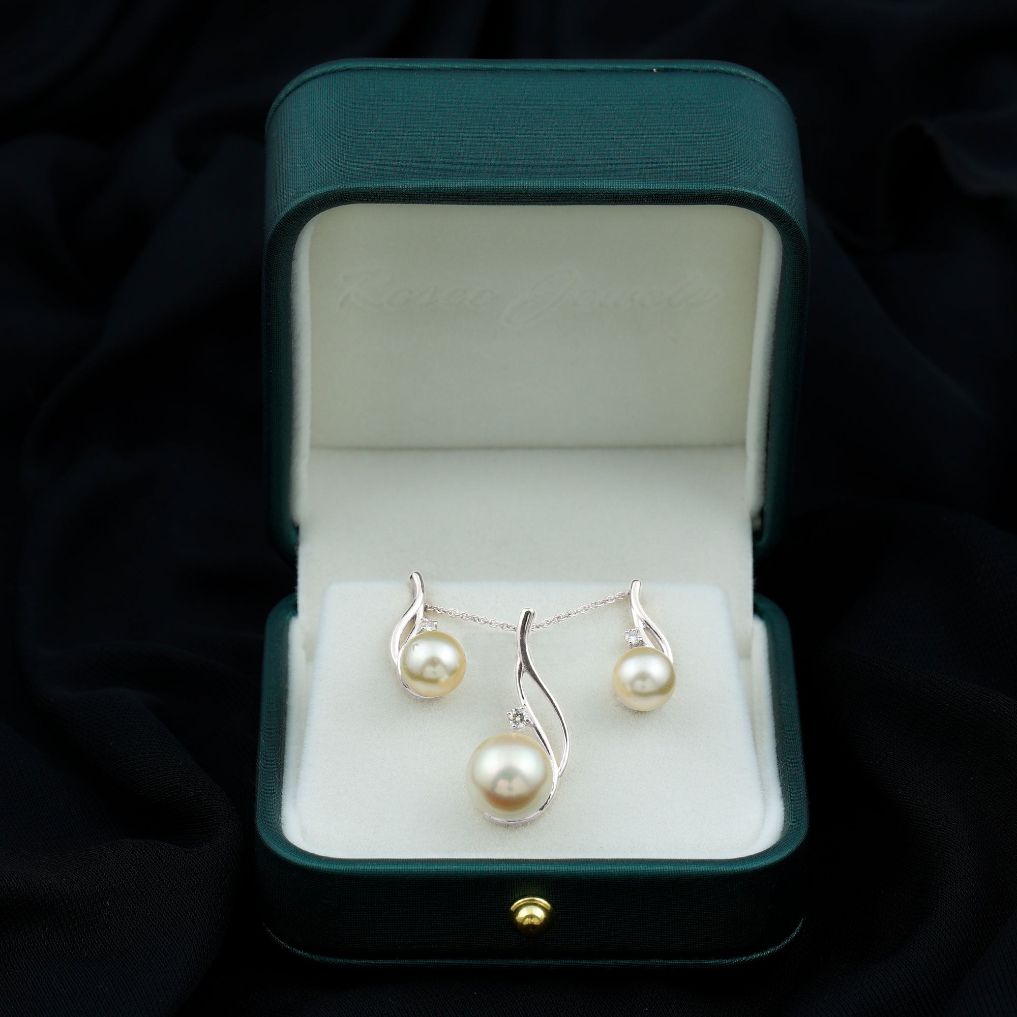 Simple South Sea Pearl Leaf Jewelry Set with Diamond South Sea Pearl - ( AAA ) - Quality - Rosec Jewels